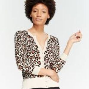 Carmen Marc Valvo XS Leopard Cheetah Print Cardigan